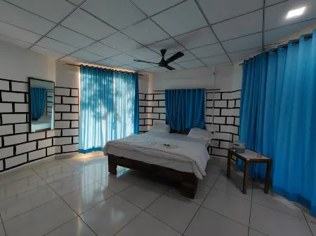 The Mountain Villa Отели в г. Gir Somnath