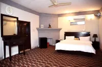 Legend Hotel Chitral - parking