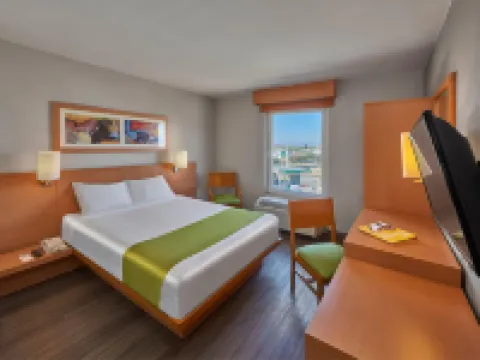 シティエクスプレス バイ マリオット セラヤ パルケ セラヤのホテル