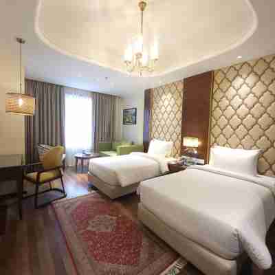 Sarovar Premiere Srinagar Rooms