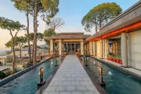 Moksha Himalaya Spa Resort - spa