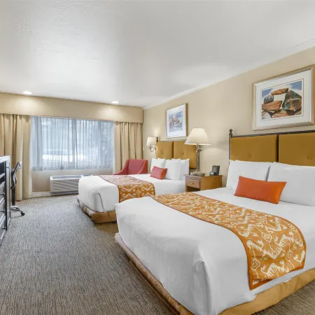 Best Western Plus Arroyo Roble Hotel  Creekside Villas
