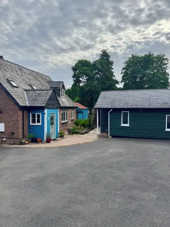 The Robin, Arrowwood Self Catering Barn