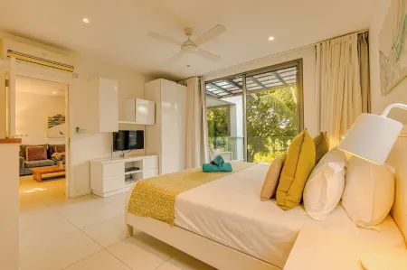 West Island by Horizon Holidays Отели рядом с достопримечательностью «Семицветные пески»