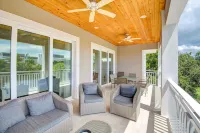 No Bunks-King Beds, Private Pool & Beach Access, TVs in Bedrooms