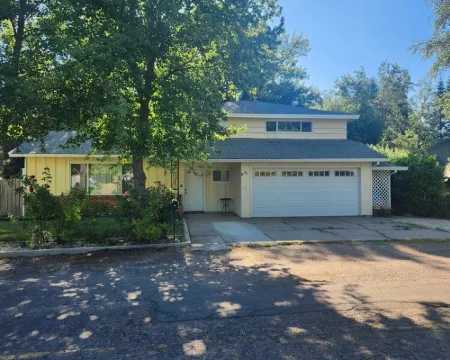 Spacious 3 bdrm home in quiet neighborhood in Quincy 플러머스 카운티 호텔
