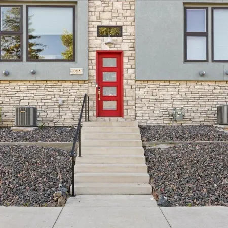 Charming Downtown Townhome in Cheyenne with WiFi & Central AC!