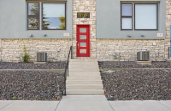 Charming Downtown Townhome in Cheyenne with WiFi & Central AC!