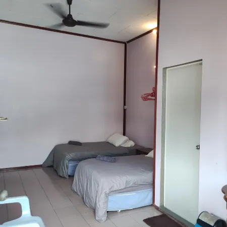 Horizon Inn Отели рядом с достопримечательностью «Foo Lin Kong Temple»