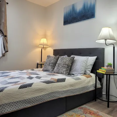 Spacious 4BR w/Arcade, Pet Friendly, near Beaches Hotels near Brady's Oysters