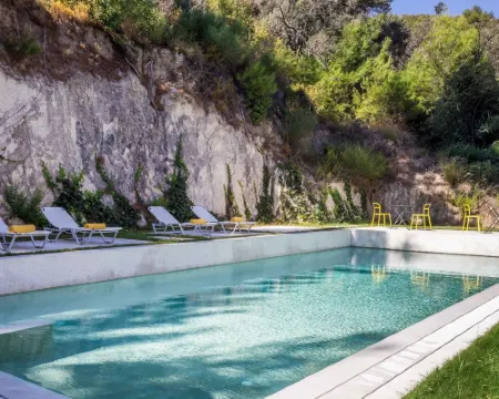 Semeli Hotels in Vathi