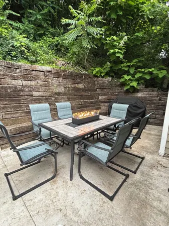 Charming Michigan City Cottage