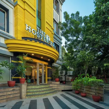 The Hosteller Delhi Отели рядом с достопримечательностью «Храм Акшардхам»