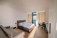 Vila Donald Hotels near Qeparo Beach