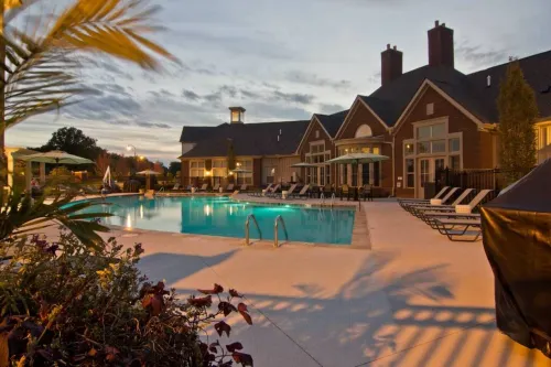 Stunning Nature Views and Pool Access - Elegant Forest View Flat Hotels in Westerville