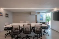 실크 아테네 어반 컬렉션