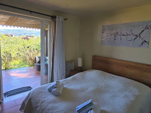 La ferme du Pêcher Gourmand Hotels in Entre-Deux