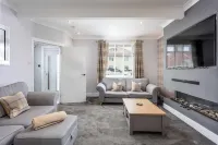 No15 Ellis House - Donnini Apartments