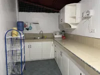 Cozy 1-bedroom apartment with WiFi, AC in tranquil Dauin