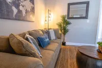 Charming Cottage Retreat with Modern Touches - Cozy Sanctuary Hotels in Montgomery