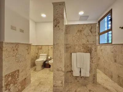 Elegant penthouse w/ stunning view over Dye Fore Golf & close to Altos de Chavón のホテル