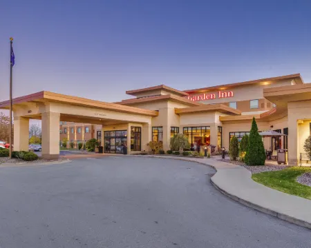 Hilton Garden Inn Milwaukee Airport Hotels in Milwaukee