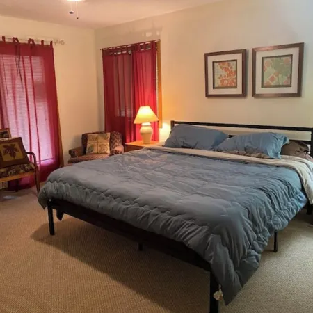 Cozy retreat in Old Timberline close to great hiking and skiing. Pet Friendly! Отели в г. Такер