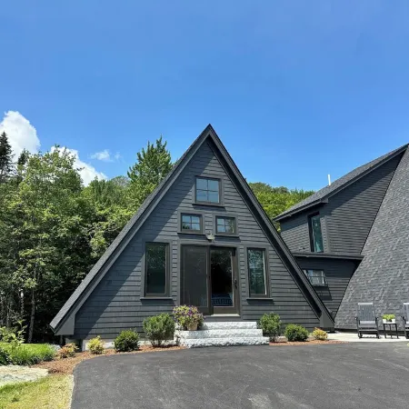 Modern guesthouse in Mad River ValleyFernstone
