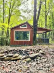 Private Tiny Cabin & Mountain Hiking! Hotels in Randolph County