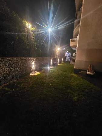 Apartment with garden Отели рядом с достопримечательностью «Университет Октобер 6»