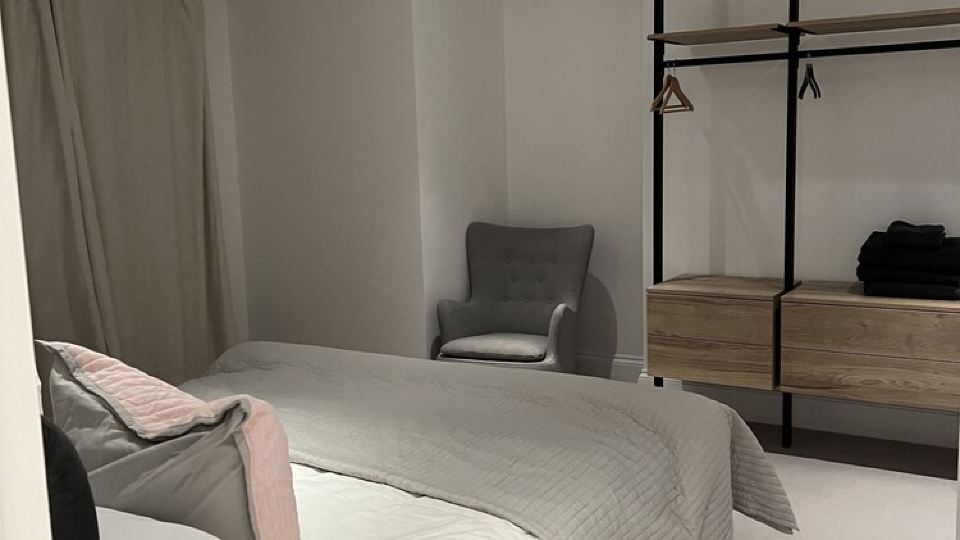 Beautiful 3 bedroom, 3 bathroom apartment with Sea views