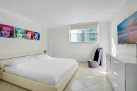 Apartment w/2 King Bed & OceanView at Tides - Homestays