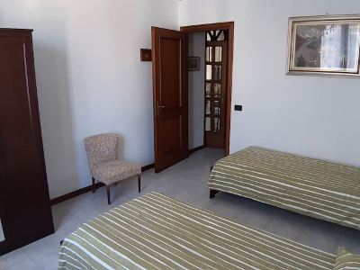CLASSIC APARTMENT WITH 2 LARGE ROOMS AND 2 BALCONIES