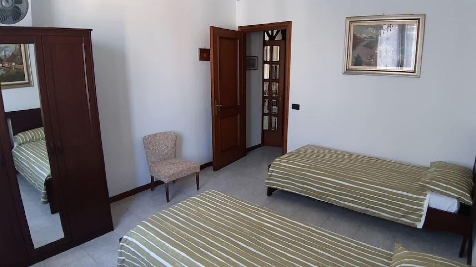 CLASSIC APARTMENT WITH 2 LARGE ROOMS AND 2 BALCONIES