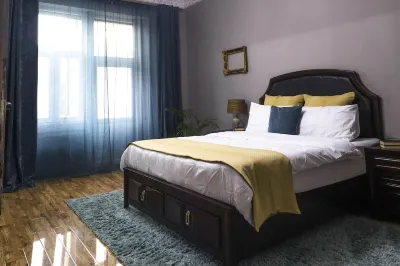 Superb vintage apartment in historical building, 5 min to center Hotels in 