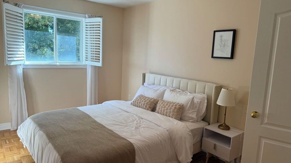 4-bedroom house in Vaughan, near Wonderland