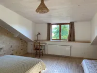 Little owl lodge Hotels in Champnétery