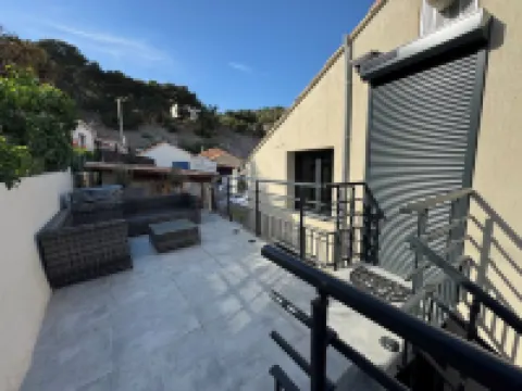 Love room with magnificent sea view Hotels in Le Rove