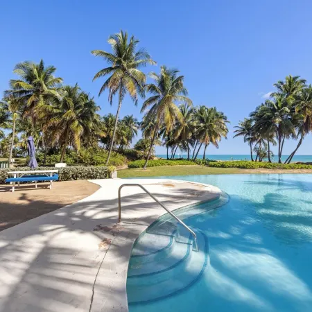 Ocean Front Villa Bonita- Luxury in the Caribbean