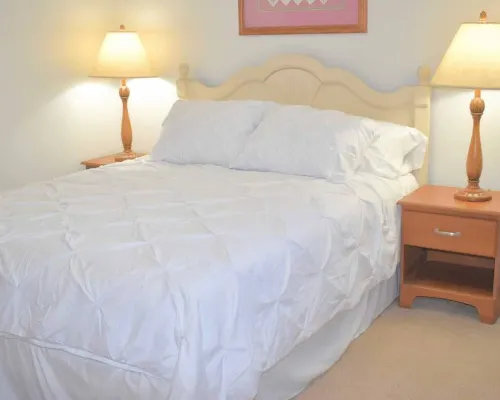 Private Apt w/ Washer/Dryer-Parking-Kitchen Hotels in Wright County
