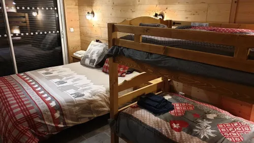 14-person chalet in the heart of the ski resort. Handicap tourism