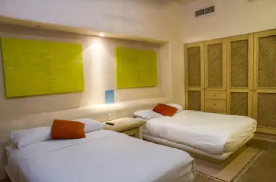 Villa Maui: Luxury Getaway with Infinity Pool and Spectacular Views 19persons