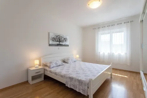 Apartment Brecic Các khách sạn ở Kastel Stari