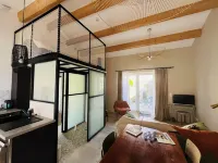 Lovely house in the heart of the village with a planted terrace