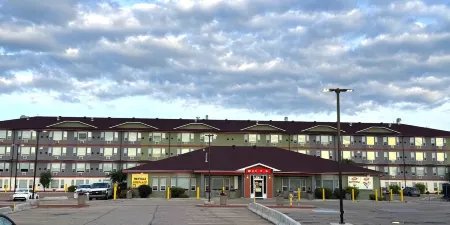 Western Budget Motel Leduc #3 Отели в г. Ледук