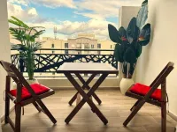 Appartement a 10 min de l Aéroport Entre les Berges du lac et Ain Zaghouene, Hotels in Soukra