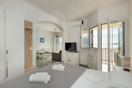 Palma Apartment 1 Deluxe mit Meerblick Отели рядом с достопримечательностью «Bla Bla Beach»