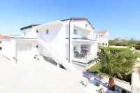 Apartment with stunning sea views Hotels in Vrsi