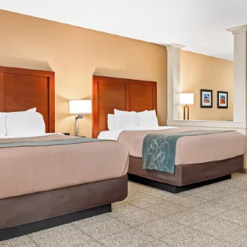 Heartland Inn and Suites