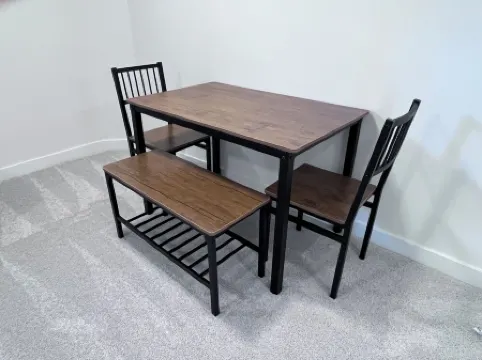 Modern & Cozy guest suite